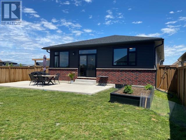 414 Mary Rose Avenue, Saugeen Shores, Ontario  N0H 2C3 - Photo 39 - X13412552