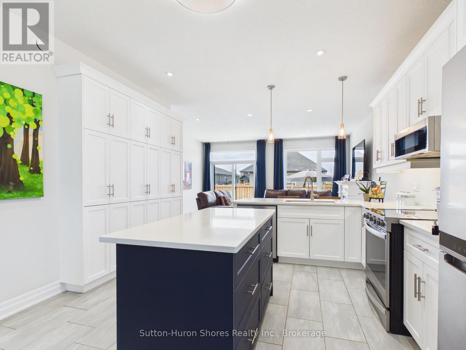 414 Mary Rose Avenue, Saugeen Shores, Ontario  N0H 2C3 - Photo 6 - X13412552