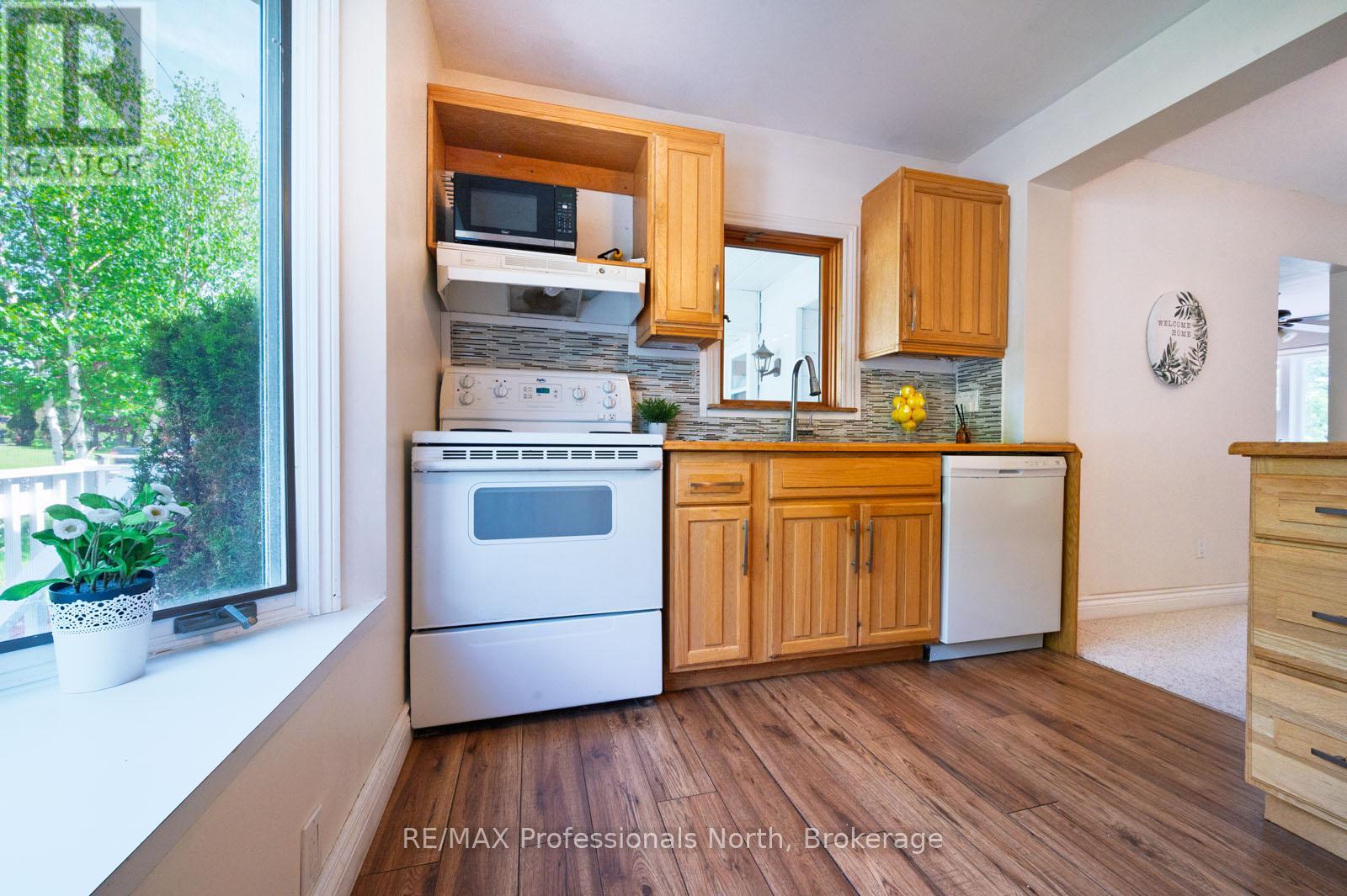 330 Manitoba Street, Bracebridge, Ontario  P1L 2C8 - Photo 9 - X13412596
