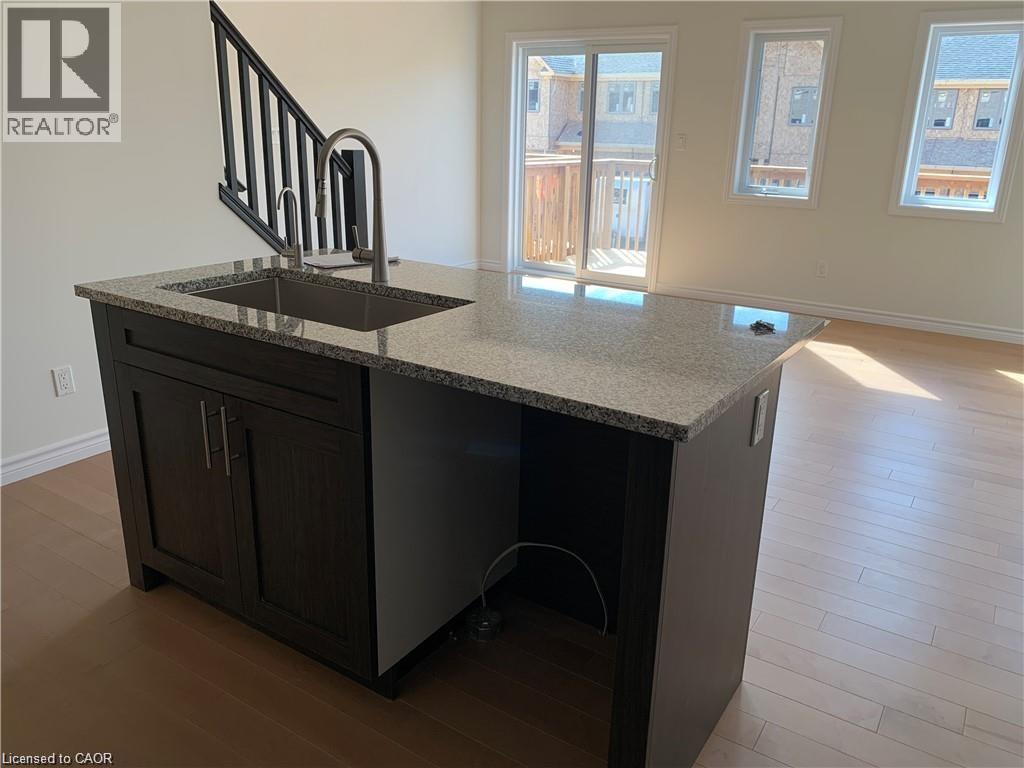 125 Hollybrook Trail, Kitchener, Ontario  N2R 0P1 - Photo 7 - 40837609