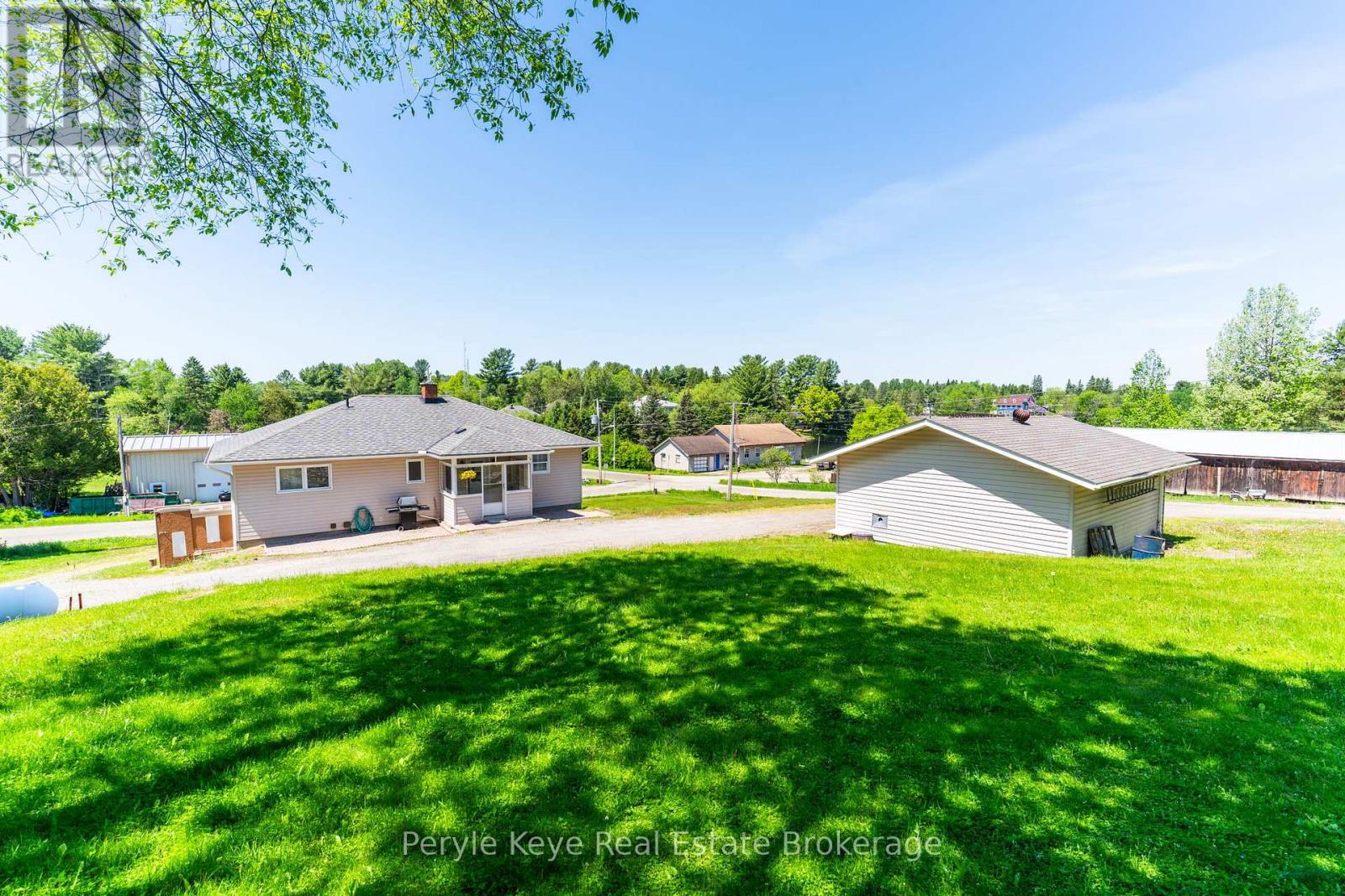 81 Miller Street, Magnetawan, Ontario  P0A 1P0 - Photo 12 - X13412860