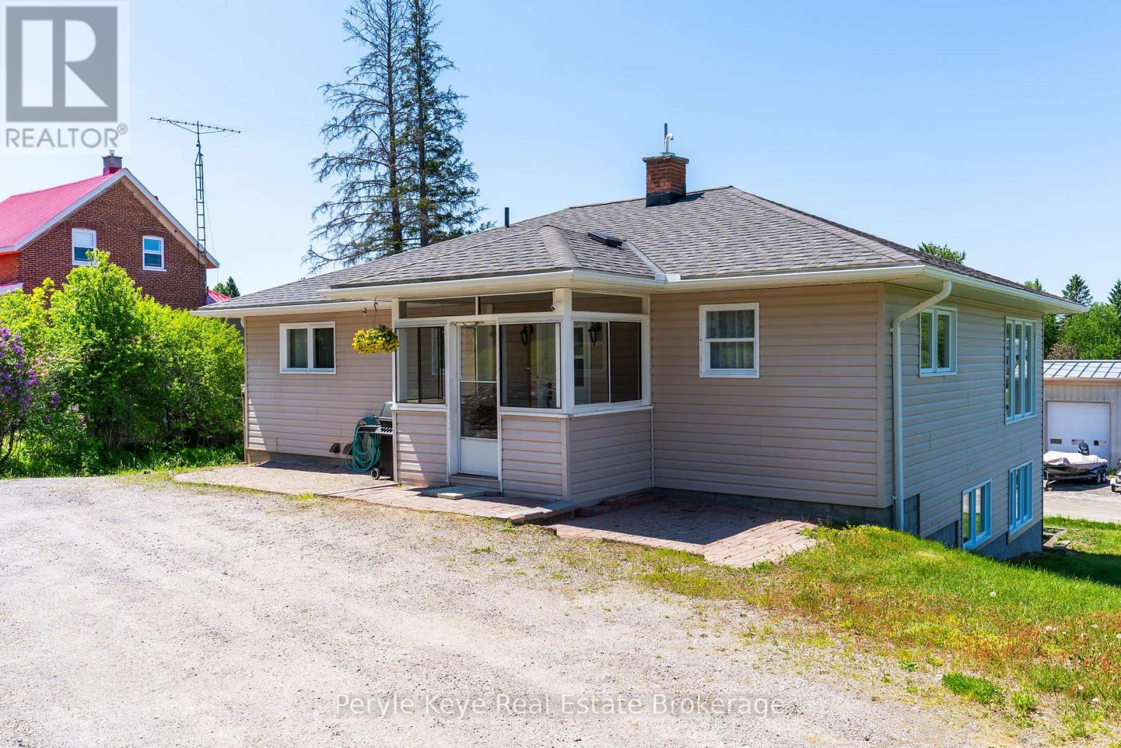 81 Miller Street, Magnetawan, Ontario  P0A 1P0 - Photo 13 - X13412860