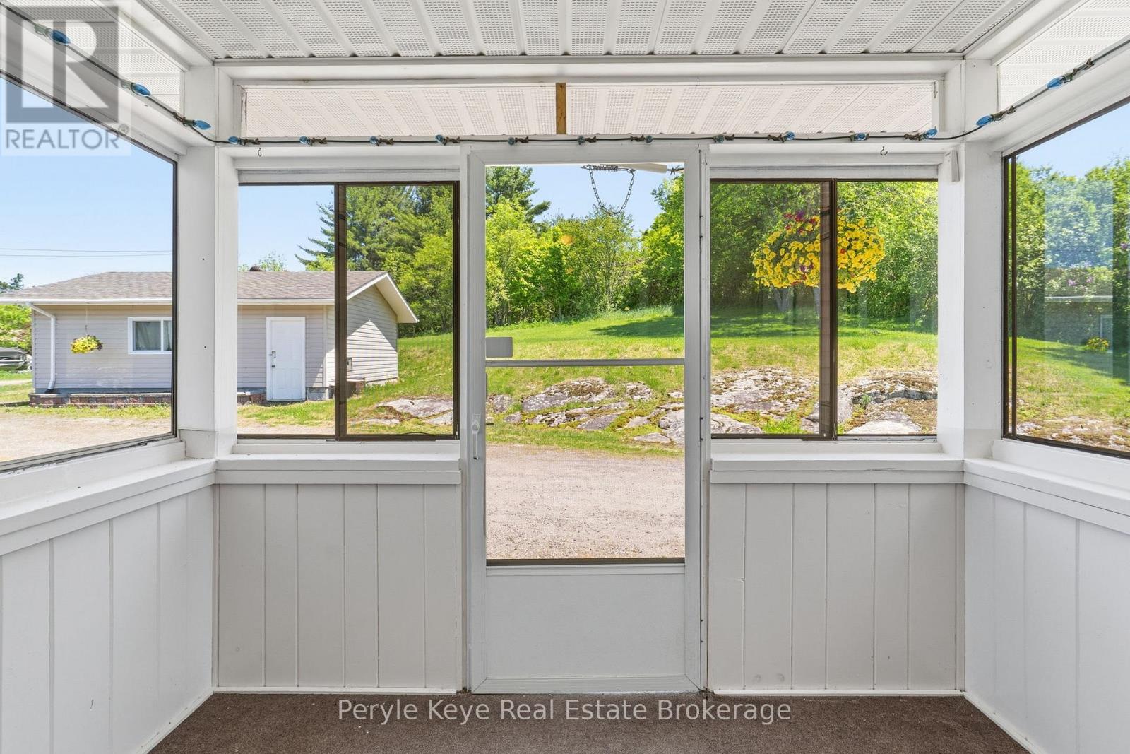 81 Miller Street, Magnetawan, Ontario  P0A 1P0 - Photo 14 - X13412860