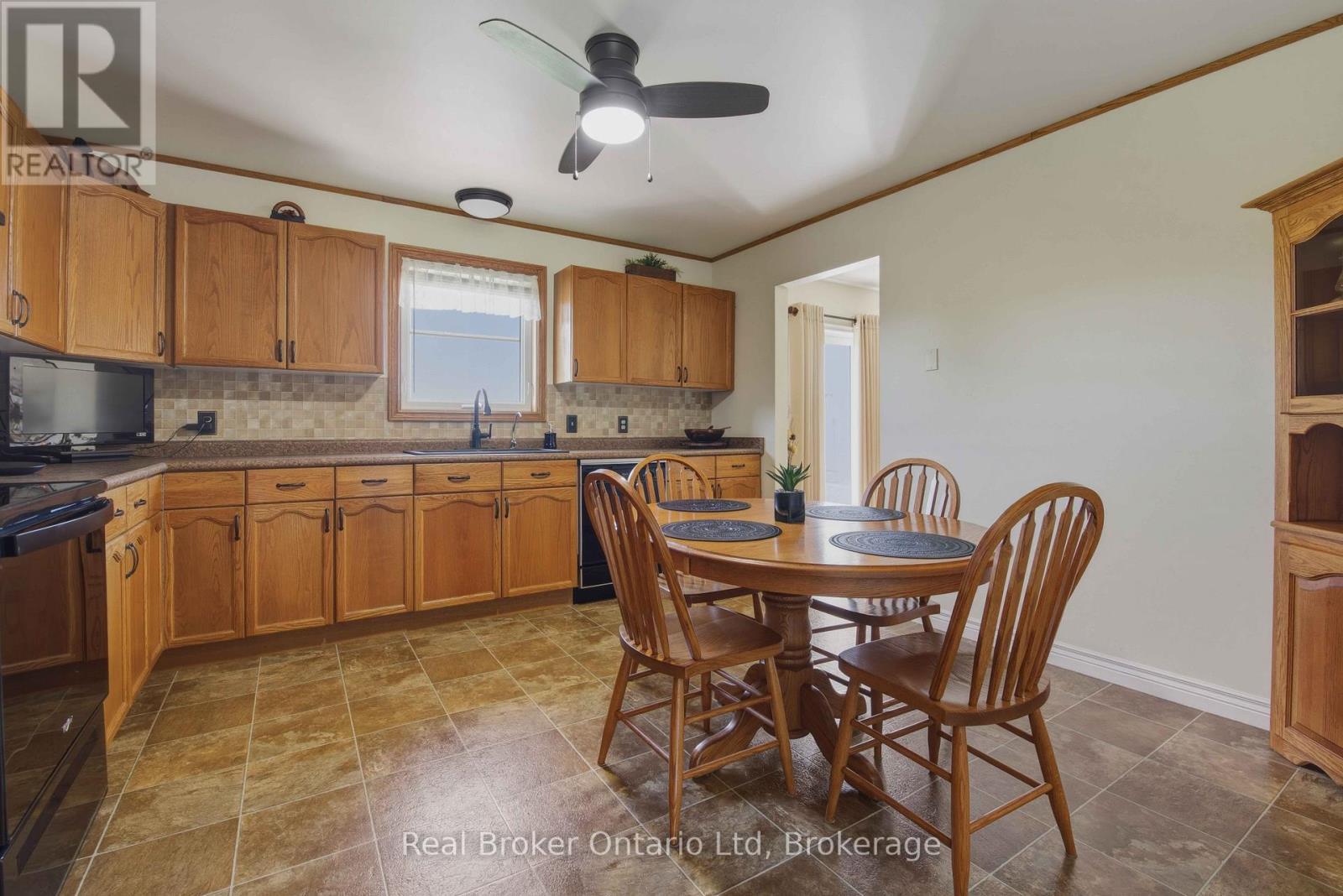 122318 Grey Rd 5, Georgian Bluffs, Ontario  N4K 5N5 - Photo 15 - X13412956