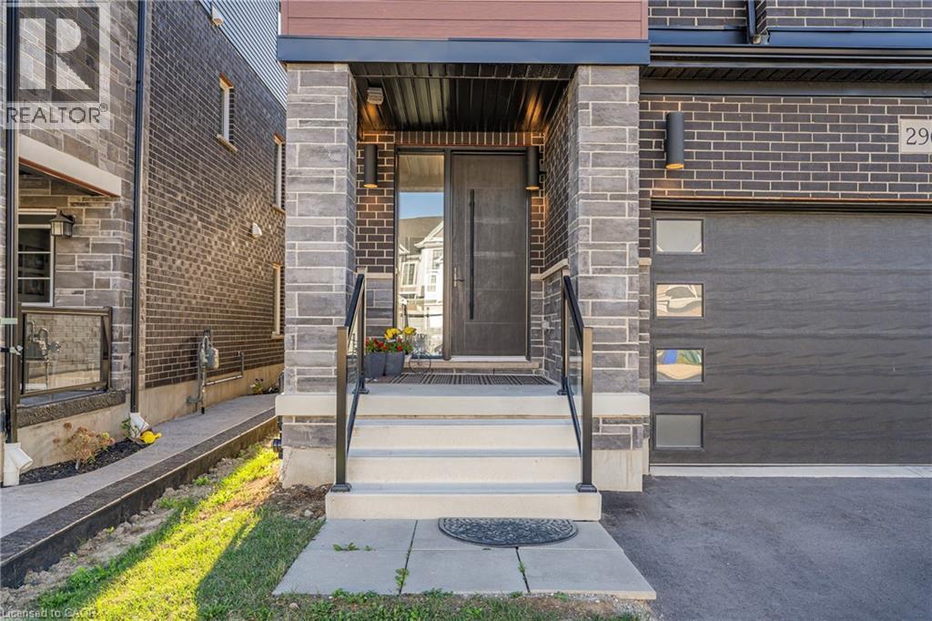 296 Raspberry Place, Waterloo, Ontario  N2V 0H3 - Photo 3 - 40833091