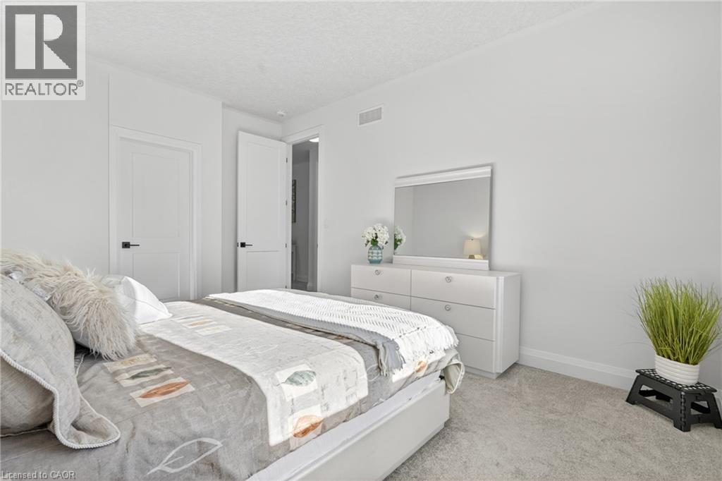 296 Raspberry Place, Waterloo, Ontario  N2V 0H3 - Photo 33 - 40833091