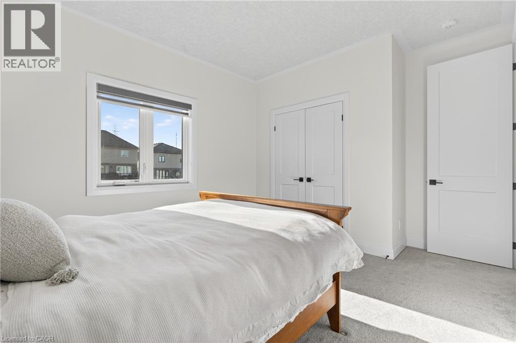 296 Raspberry Place, Waterloo, Ontario  N2V 0H3 - Photo 37 - 40833091