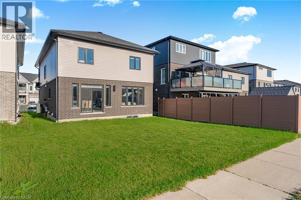 296 Raspberry Place, Waterloo, Ontario  N2V 0H3 - Photo 38 - 40833091