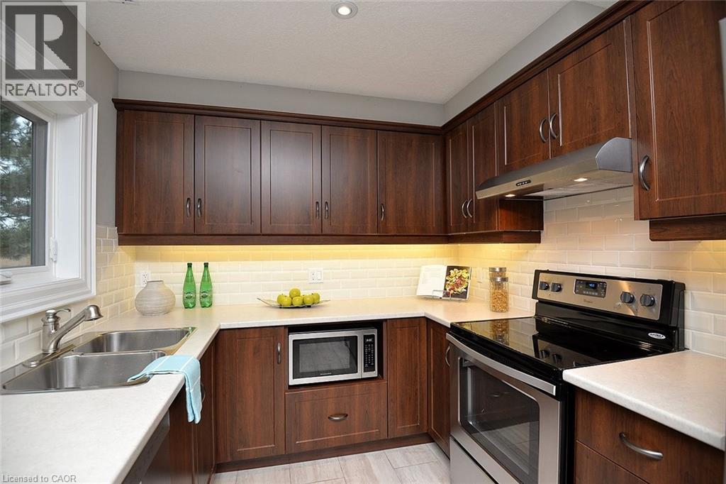 41 Sister Kern Terrace, Hamilton, Ontario  L9B 2M1 - Photo 20 - 40837619