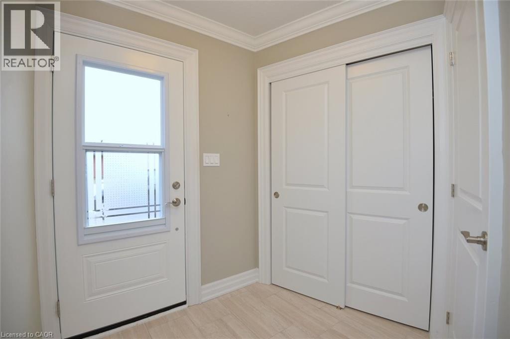 41 Sister Kern Terrace, Hamilton, Ontario  L9B 2M1 - Photo 4 - 40837619