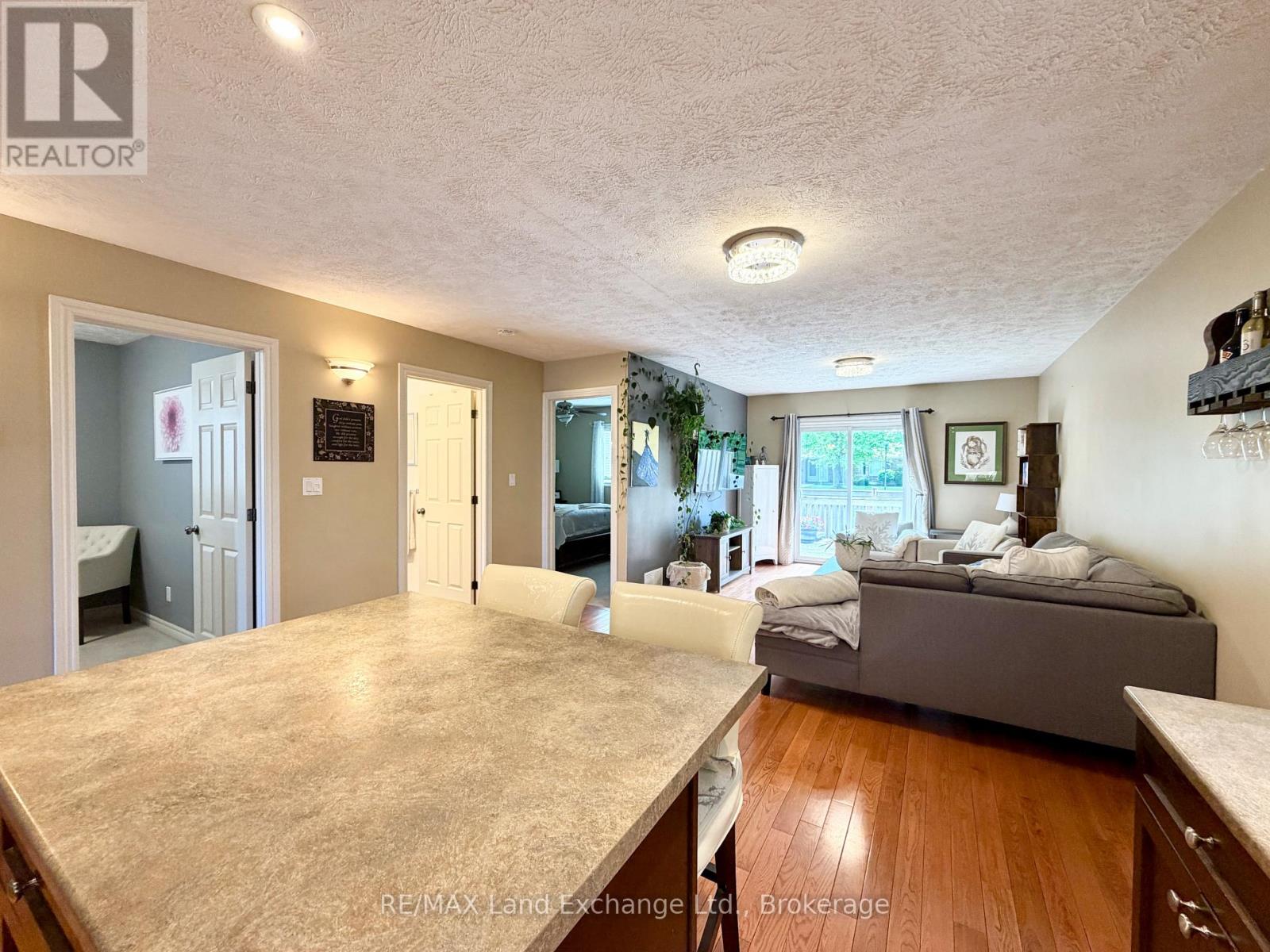 219 Stickel Street, Saugeen Shores, Ontario  N0H 2C1 - Photo 16 - X13413122