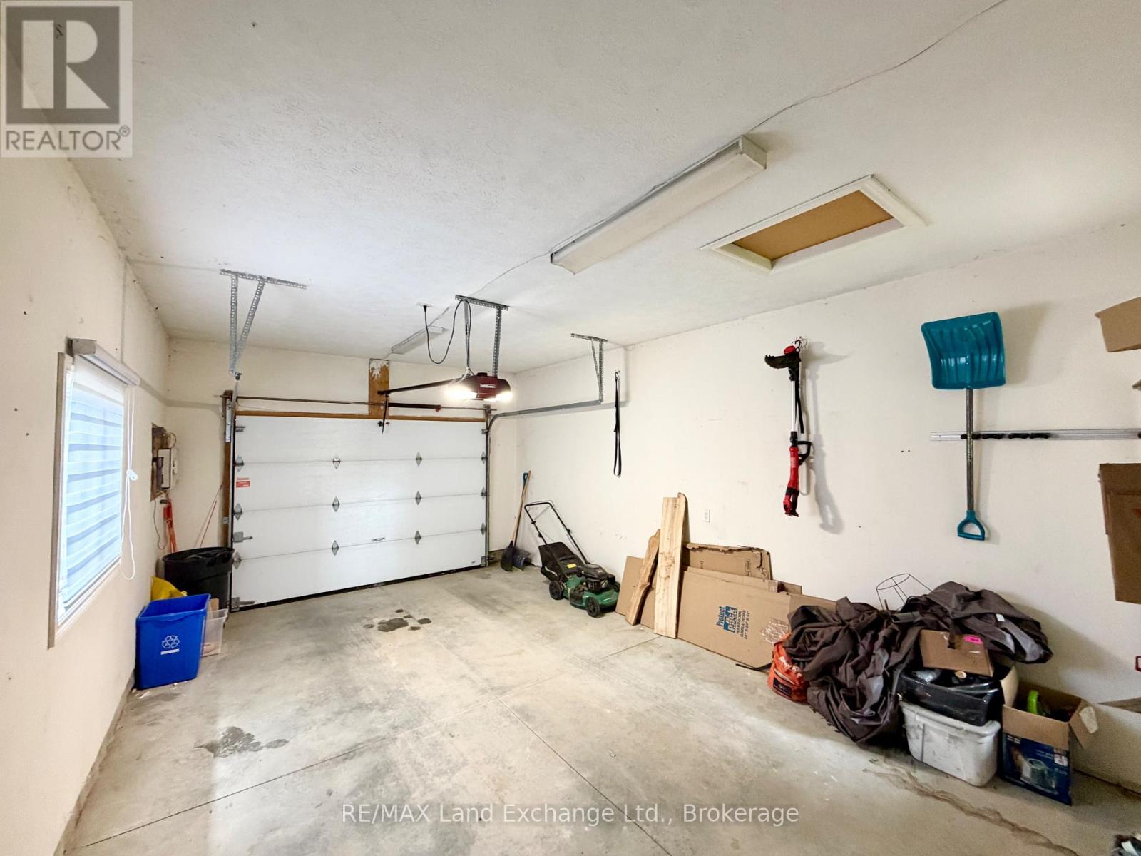219 Stickel Street, Saugeen Shores, Ontario  N0H 2C1 - Photo 30 - X13413122