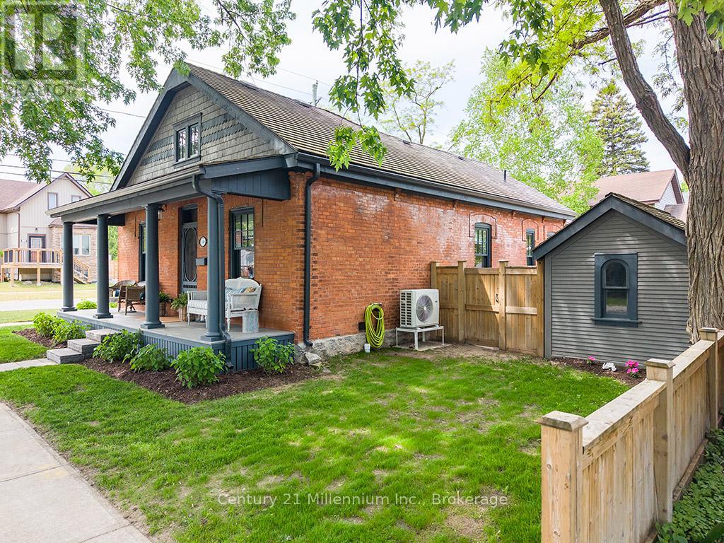 350 Birch Street, Collingwood, Ontario  L9Y 2V7 - Photo 4 - S13413294