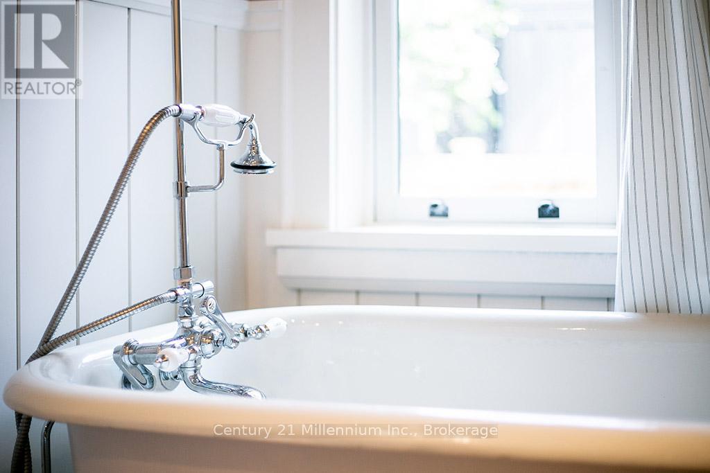 350 Birch Street, Collingwood, Ontario  L9Y 2V7 - Photo 41 - S13413294