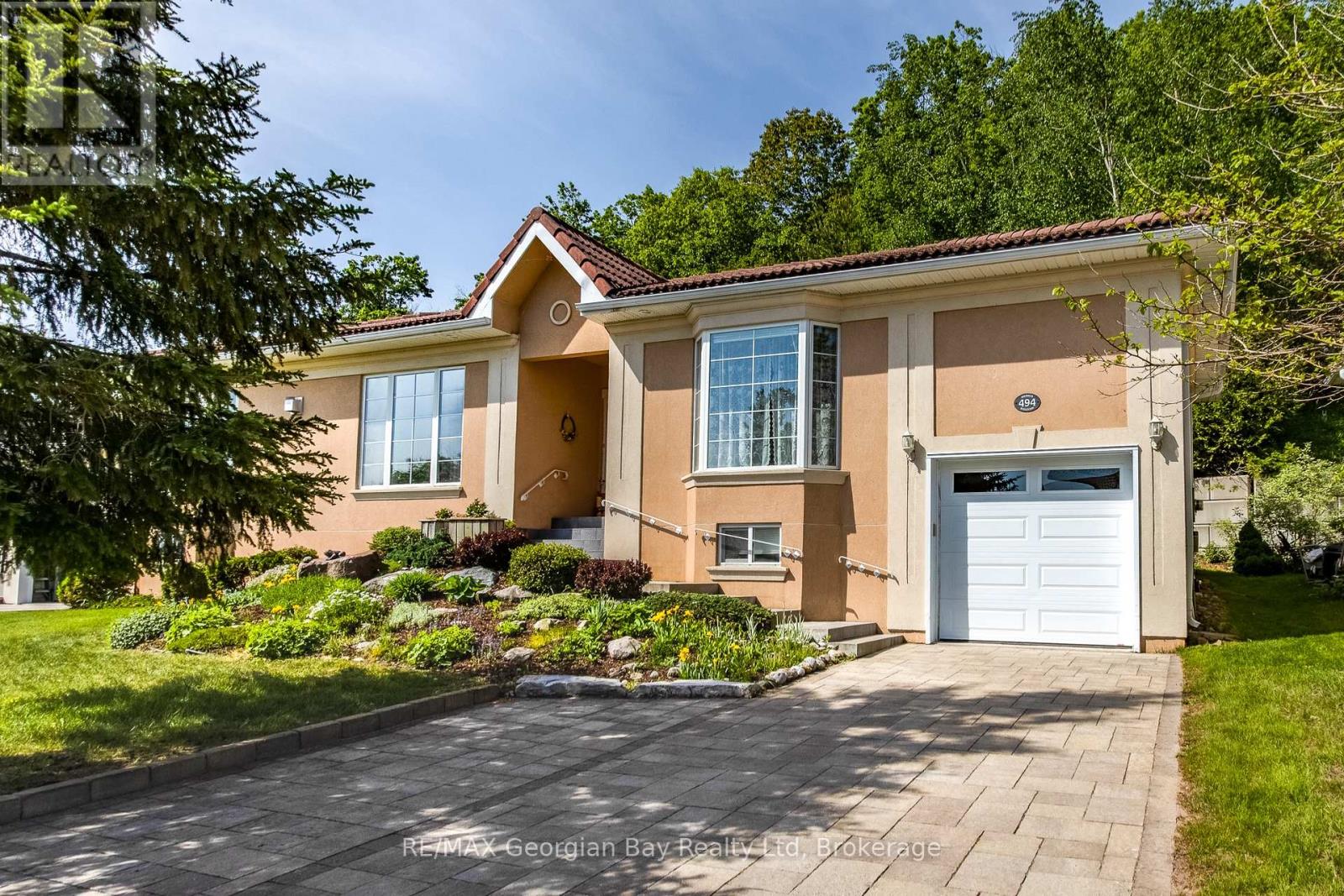 494 Aberdeen Boulevard, Midland, Ontario  L4R 5L9 - Photo 2 - S13413302