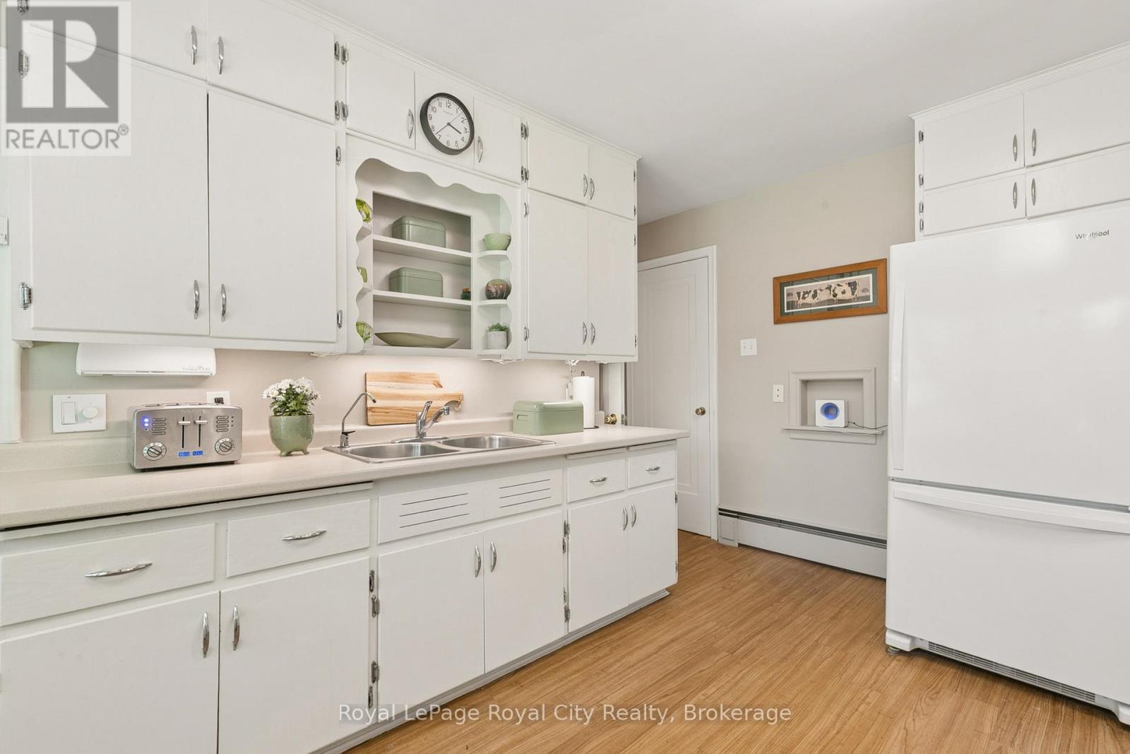 120 Hill Street E, Centre Wellington, Ontario  N1M 1G9 - Photo 16 - X13413320