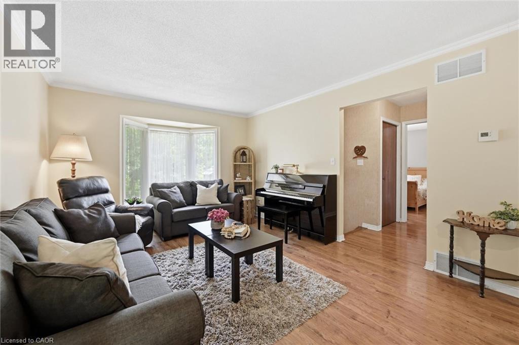 28 Rousseaux Street, Hamilton, Ontario  L9G 2W5 - Photo 12 - 40835755