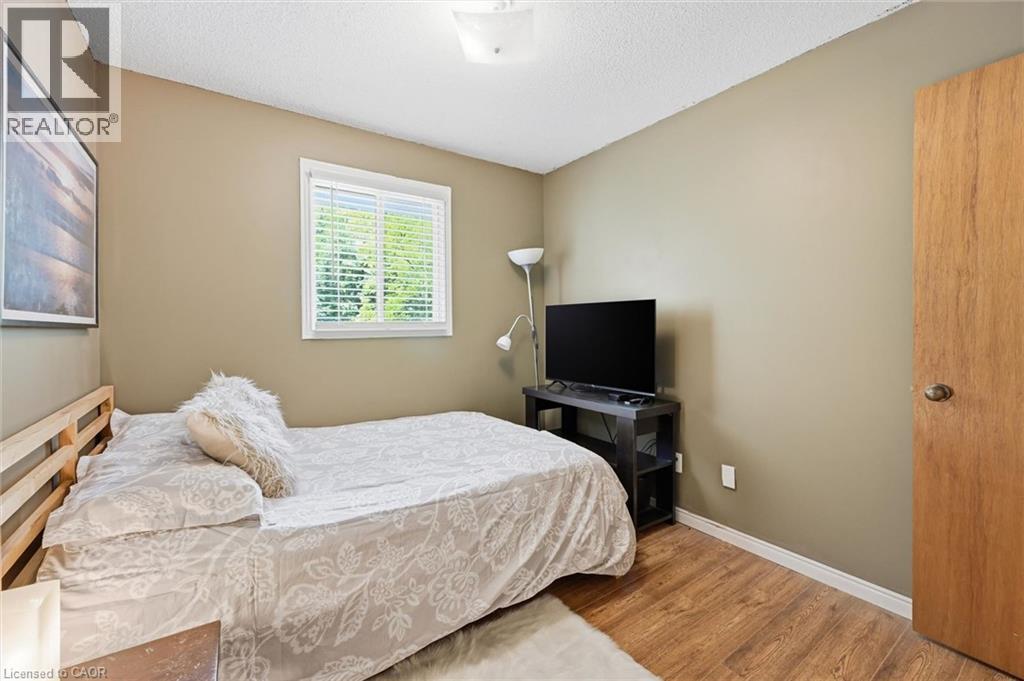 28 Rousseaux Street, Hamilton, Ontario  L9G 2W5 - Photo 18 - 40835755