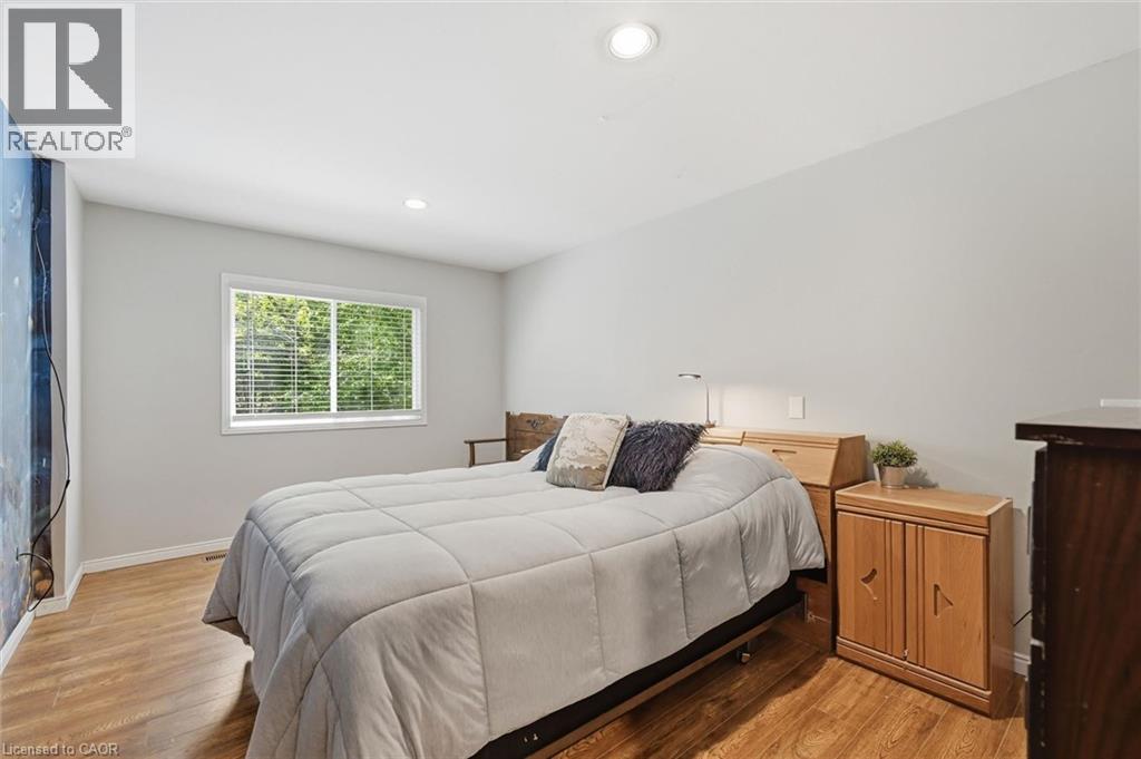28 Rousseaux Street, Hamilton, Ontario  L9G 2W5 - Photo 34 - 40835755