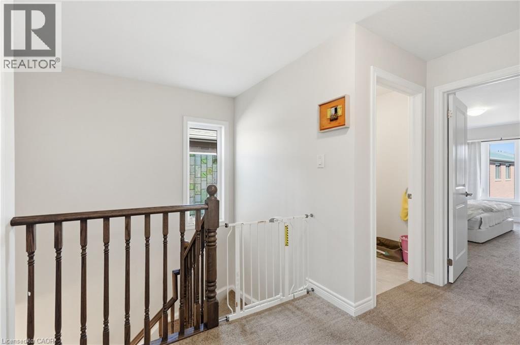 35 Pelican Lane, Hamilton, Ontario  L8K 0A4 - Photo 14 - 40835564