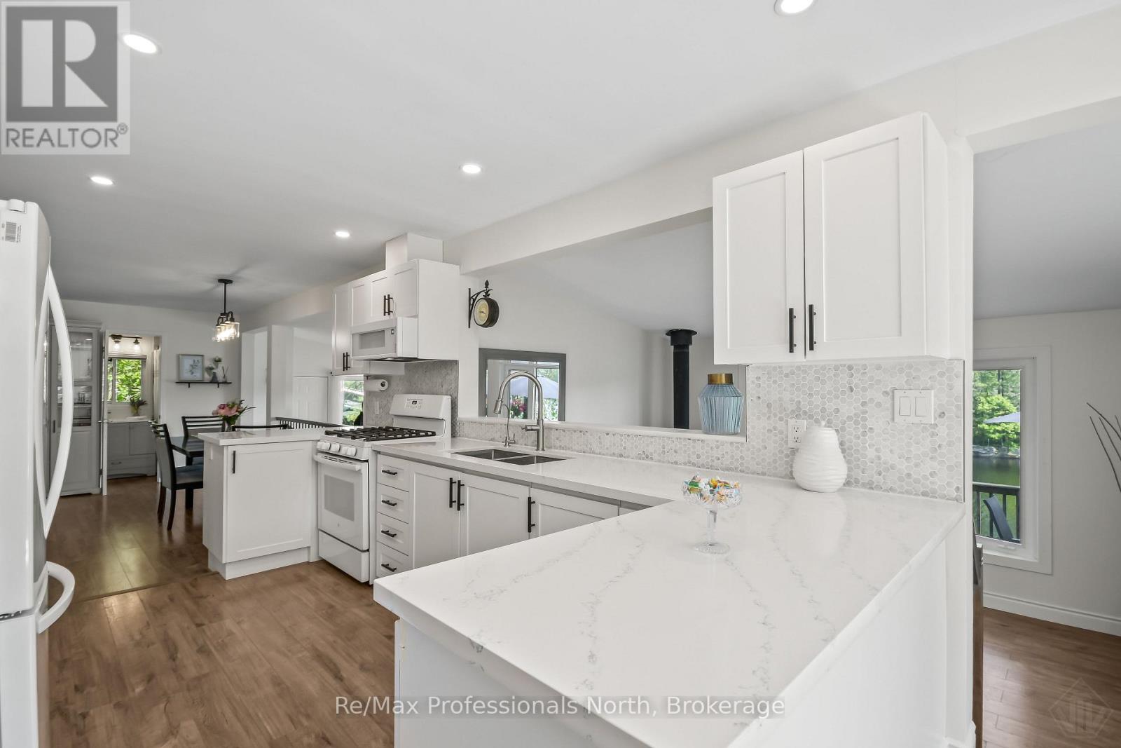 5 Pinetree Road, Gravenhurst, Ontario  P1P 0E2 - Photo 10 - X13413712