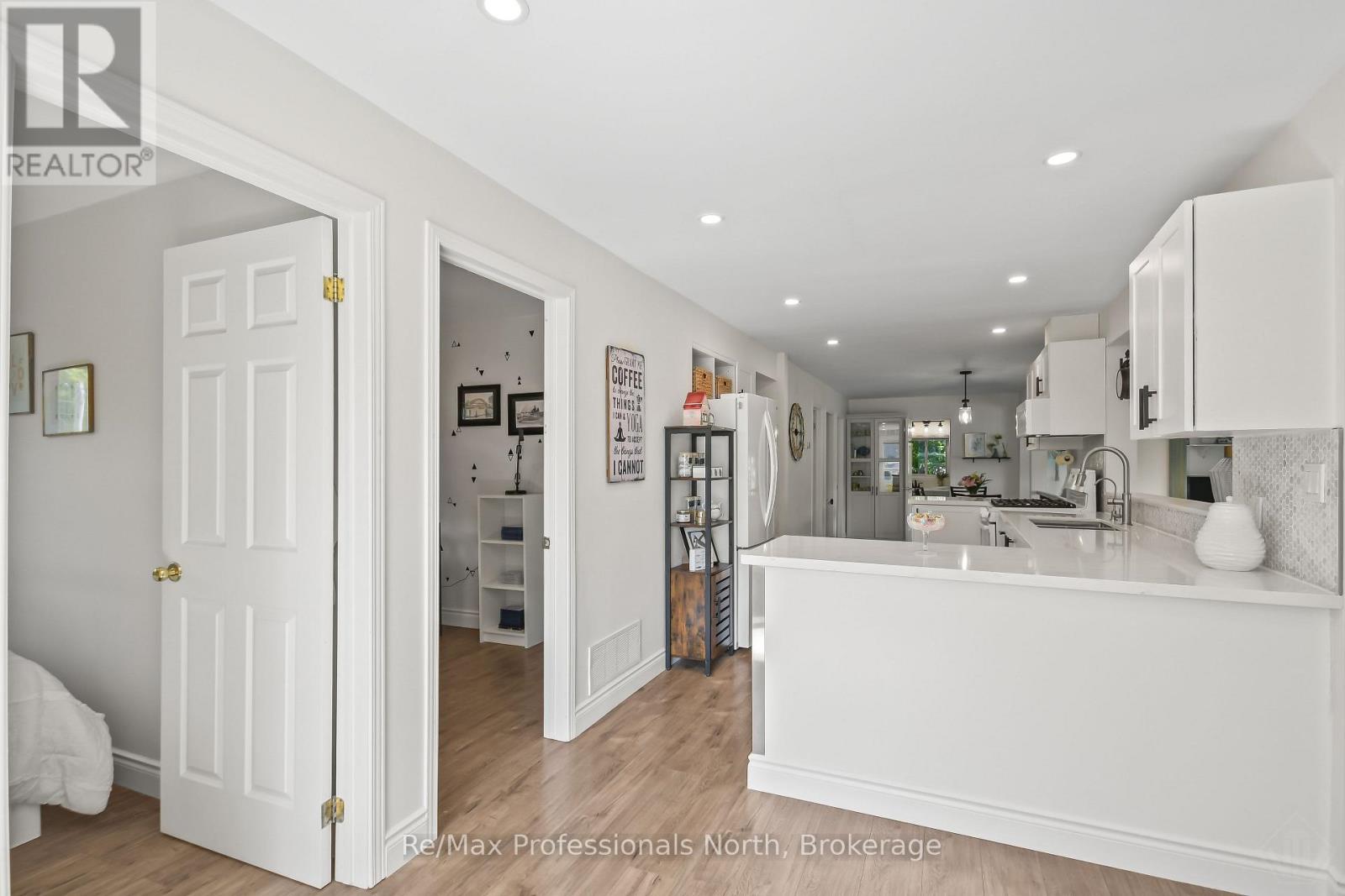 5 Pinetree Road, Gravenhurst, Ontario  P1P 0E2 - Photo 9 - X13413712