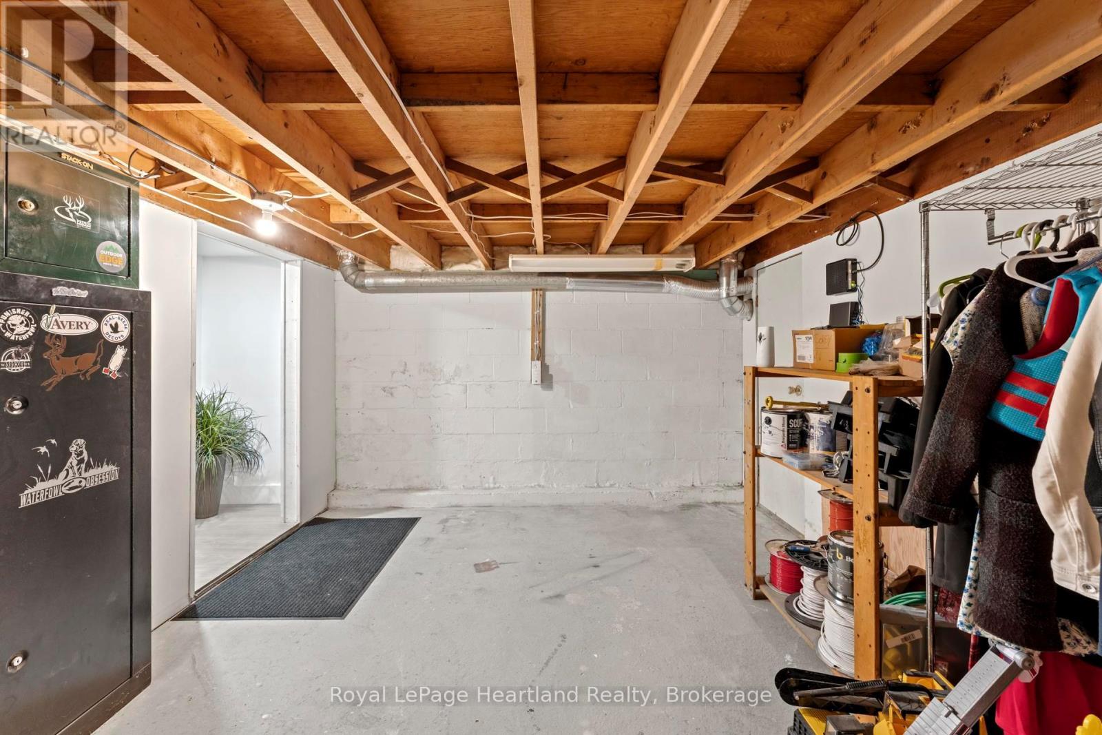 77 Chalk Street N, Huron East, Ontario  N0K 1W0 - Photo 35 - X13413782