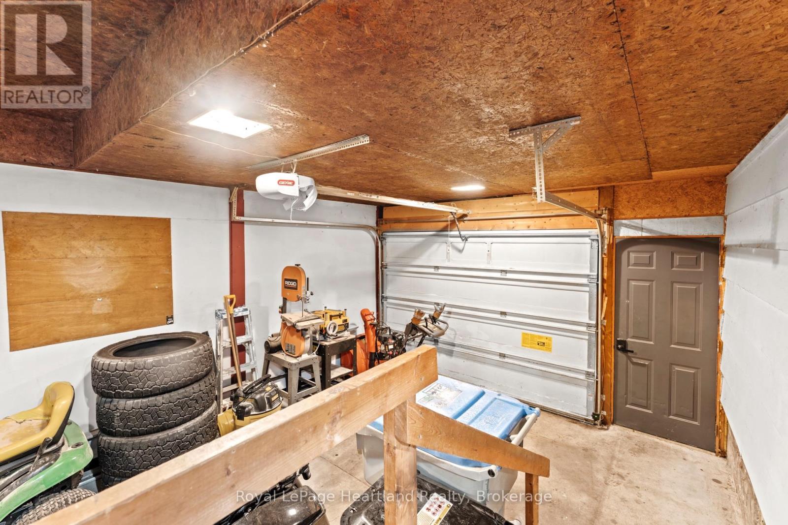 77 Chalk Street N, Huron East, Ontario  N0K 1W0 - Photo 37 - X13413782