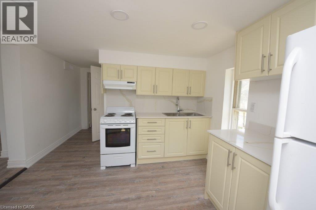 79-71 Cedar Street, Cambridge, Ontario  N1S 1V5 - Photo 3 - 40837685
