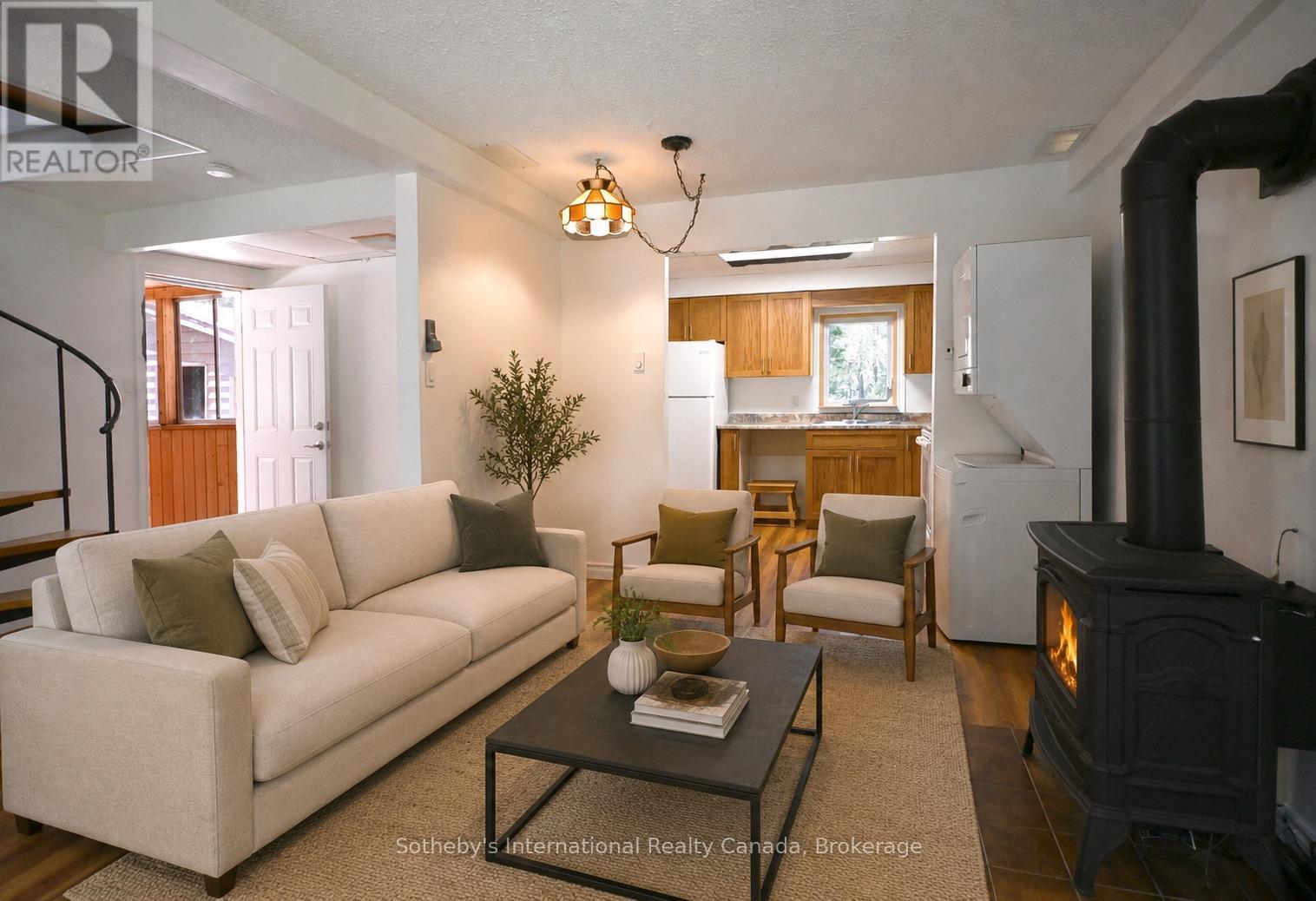 1072 Holiday Park Drive, Bracebridge, Ontario  P1L 1W9 - Photo 11 - X13414046