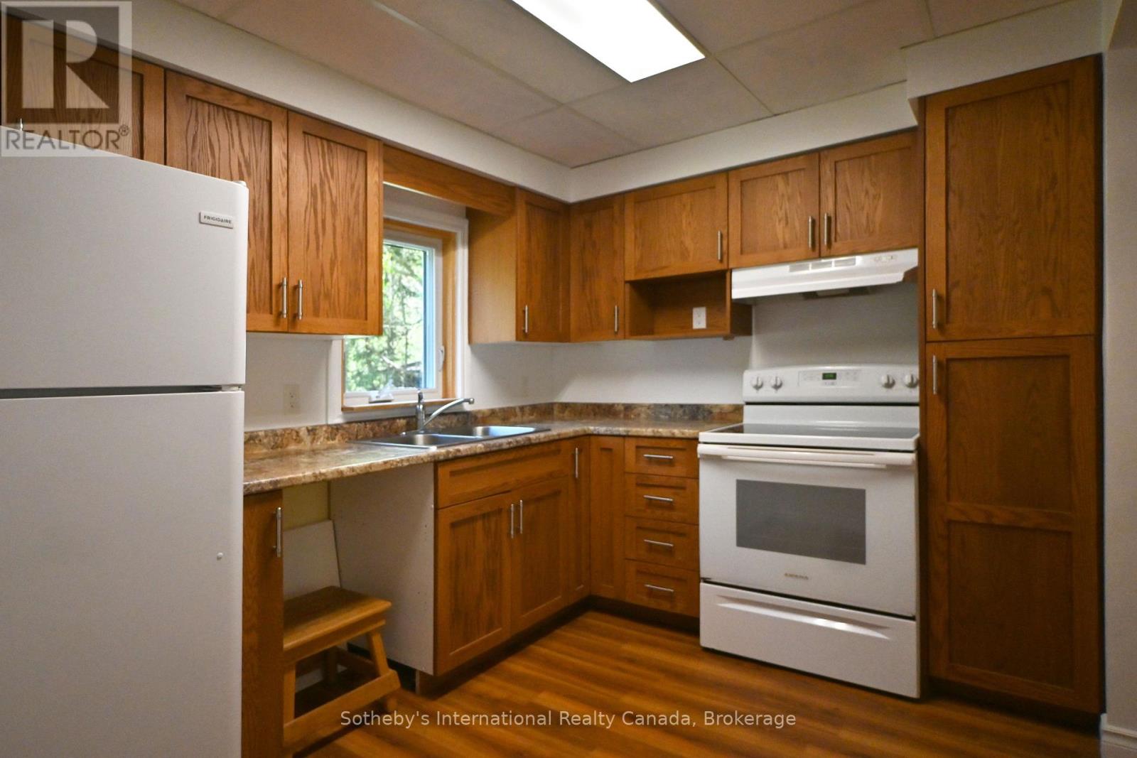 1072 Holiday Park Drive, Bracebridge, Ontario  P1L 1W9 - Photo 13 - X13414046