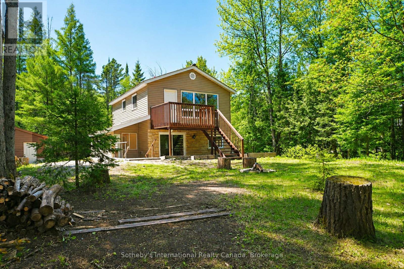 1072 Holiday Park Drive, Bracebridge, Ontario  P1L 1W9 - Photo 3 - X13414046