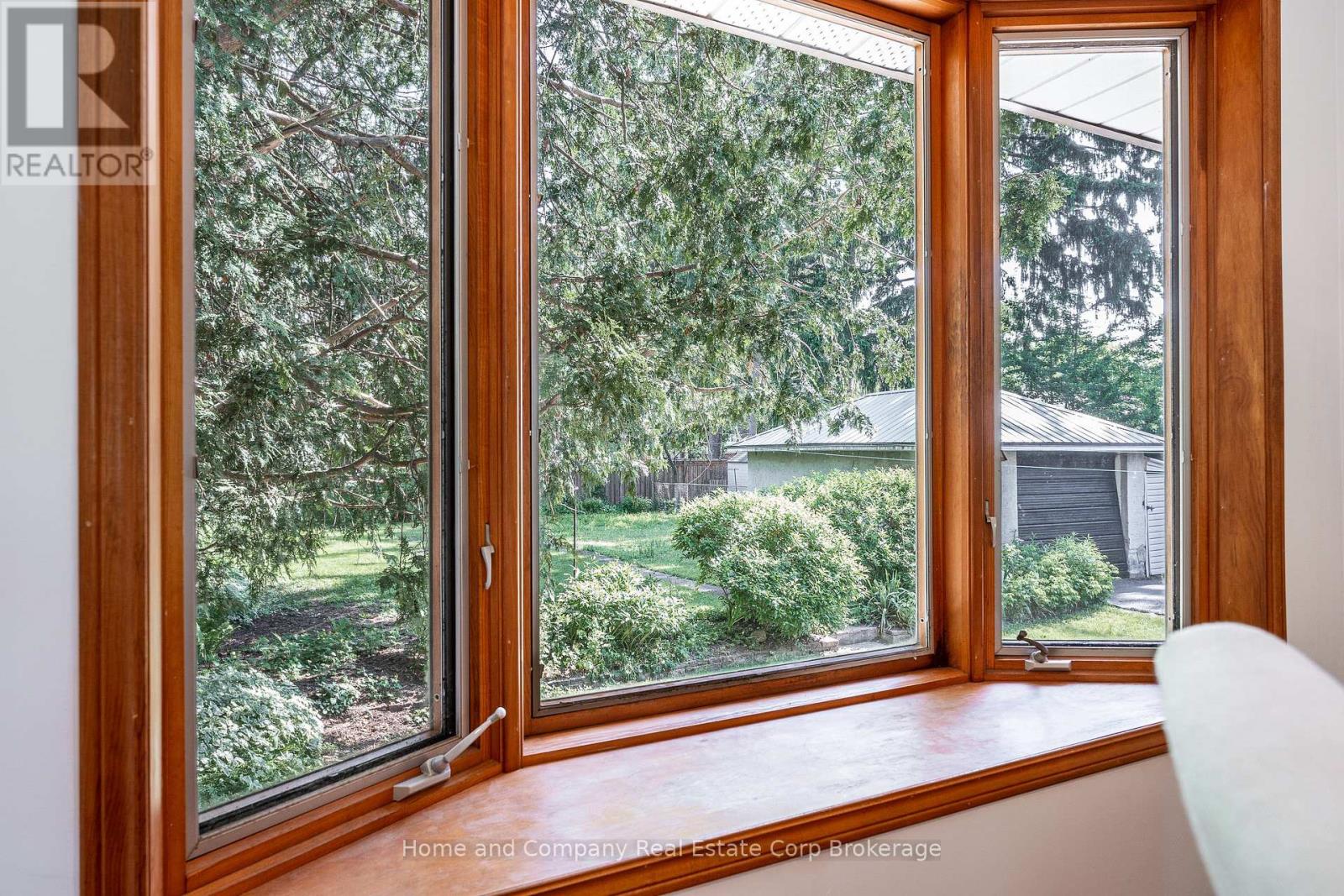354 West Gore Street, Stratford, Ontario  N5A 1L1 - Photo 13 - X13414054
