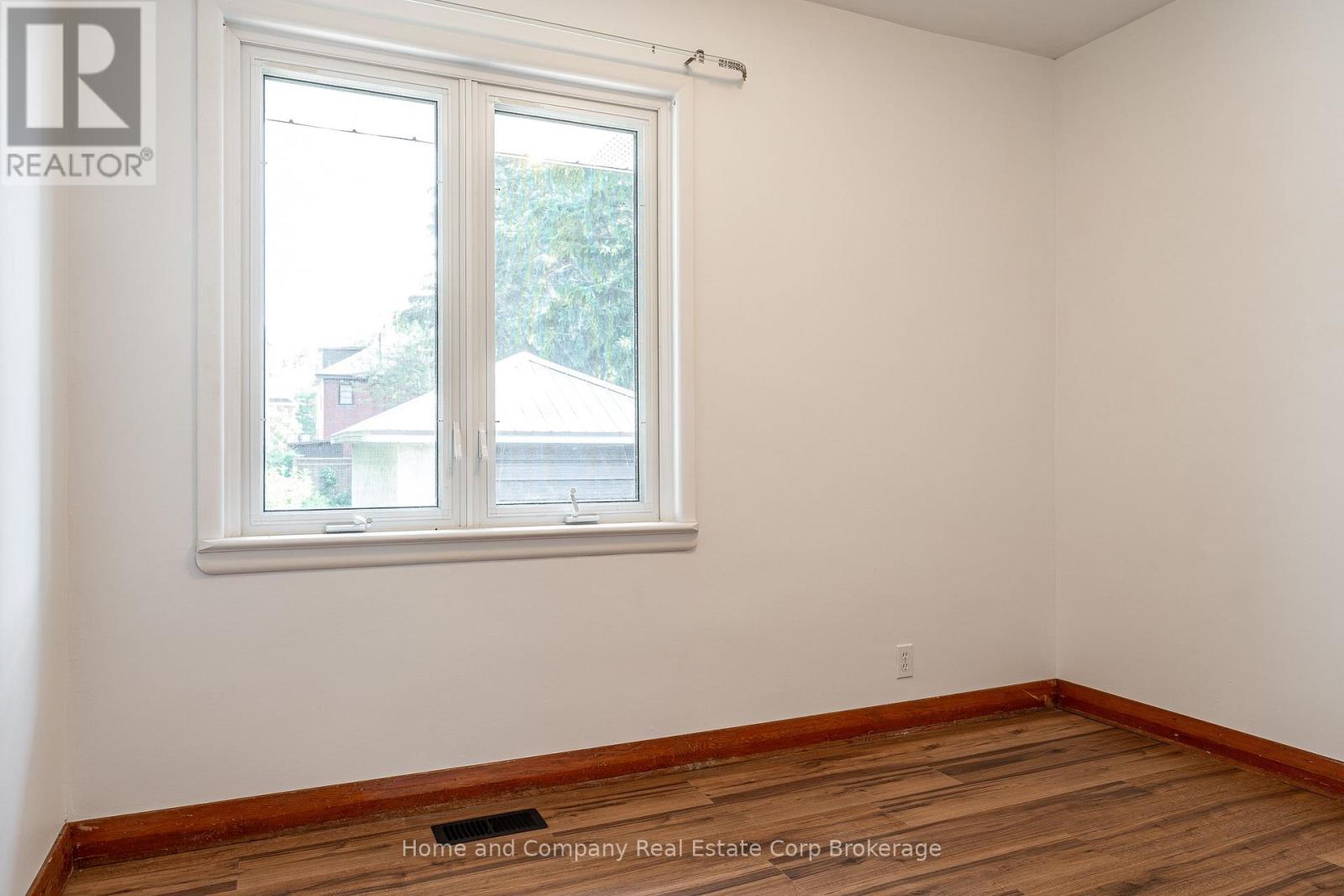 354 West Gore Street, Stratford, Ontario  N5A 1L1 - Photo 23 - X13414054