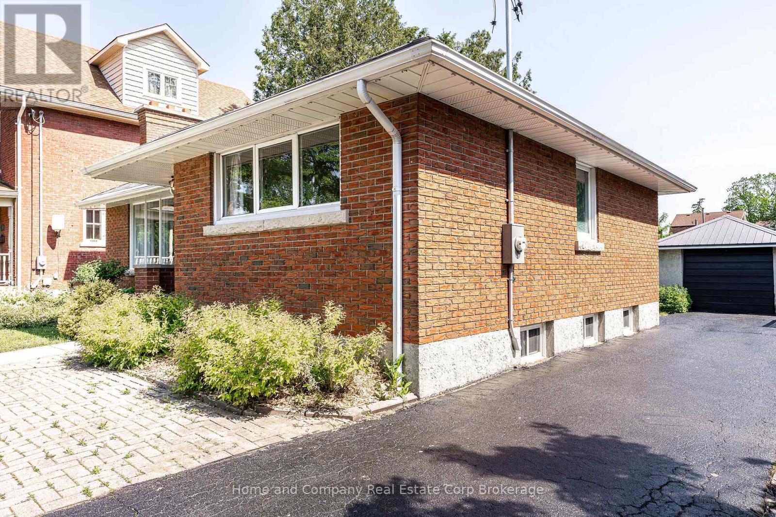 354 West Gore Street, Stratford, Ontario  N5A 1L1 - Photo 28 - X13414054
