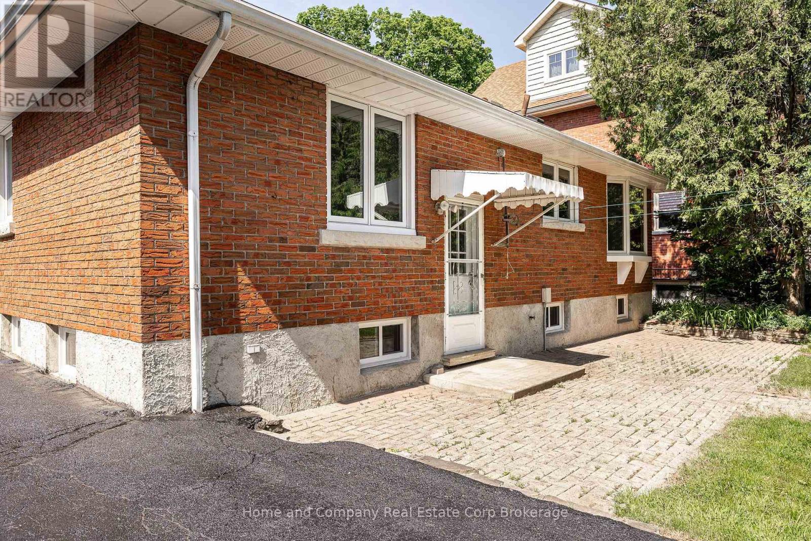 354 West Gore Street, Stratford, Ontario  N5A 1L1 - Photo 35 - X13414054