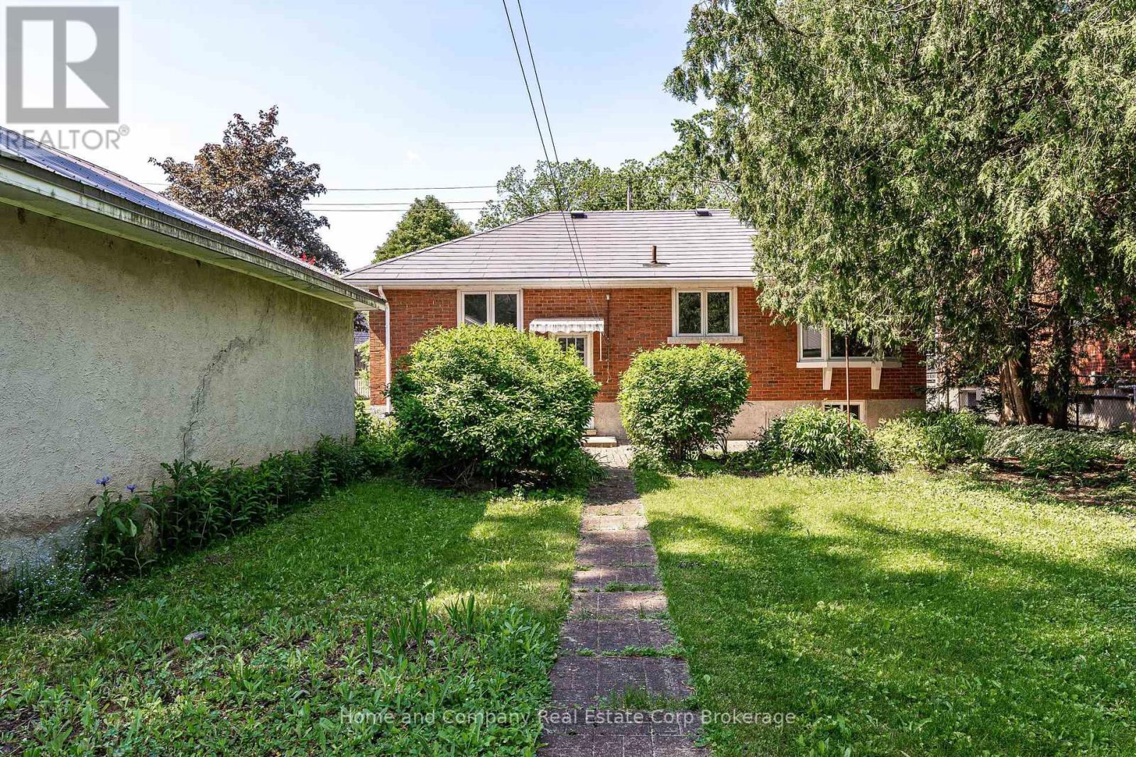 354 West Gore Street, Stratford, Ontario  N5A 1L1 - Photo 36 - X13414054