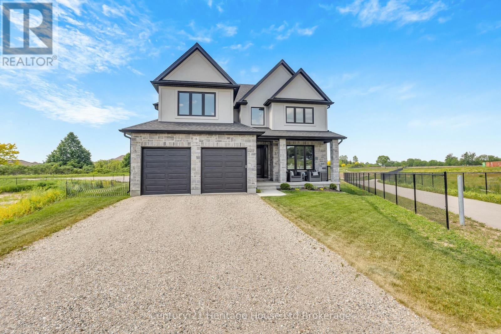18 Thompson Court, Tillsonburg, Ontario  N4G 0G3 - Photo 3 - X13414322