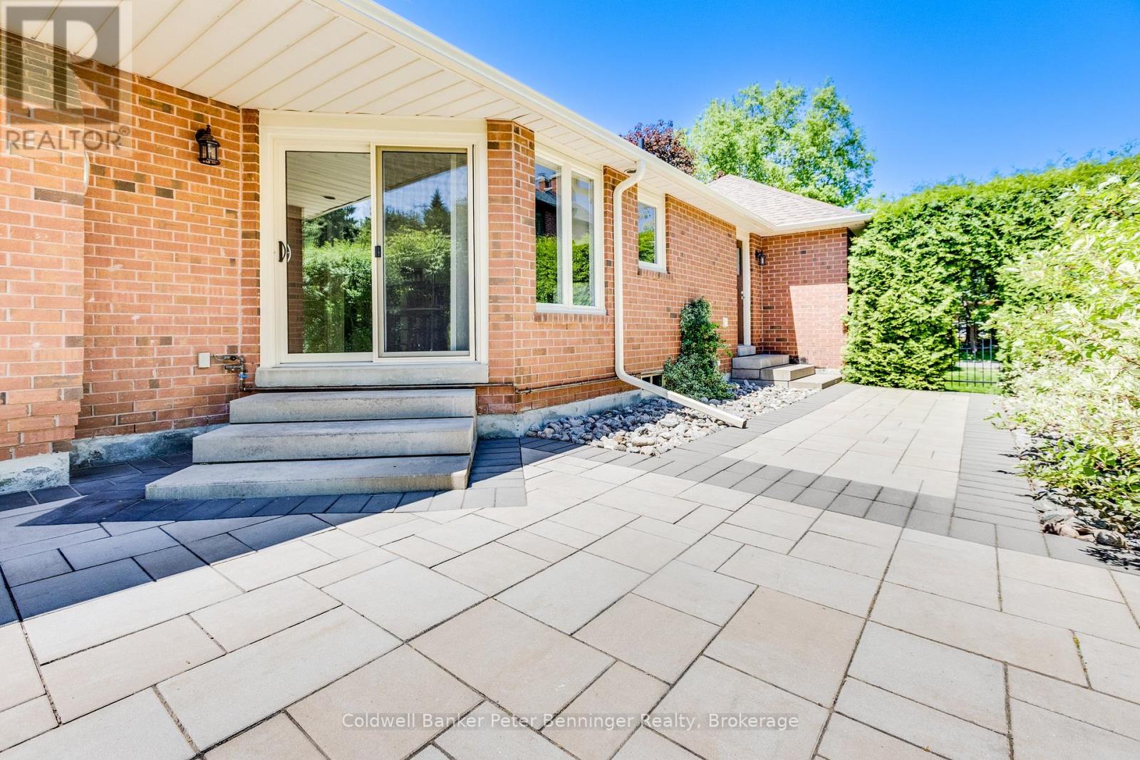 152 Treegrove Circle, Aurora, Ontario  L4G 6M1 - Photo 45 - N13414338