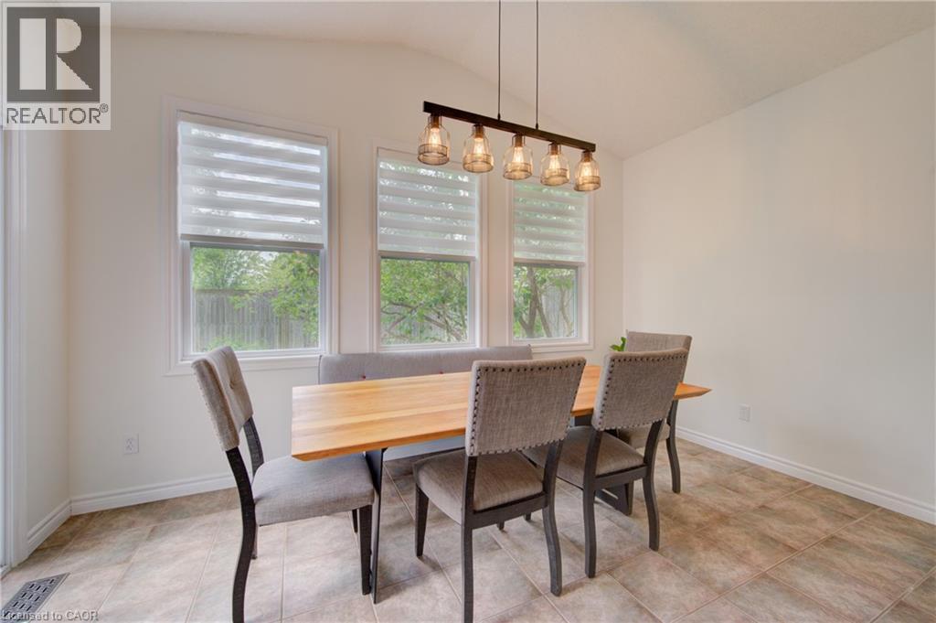 729 Keats Way, Waterloo, Ontario  N2T 2Y2 - Photo 11 - 40837561