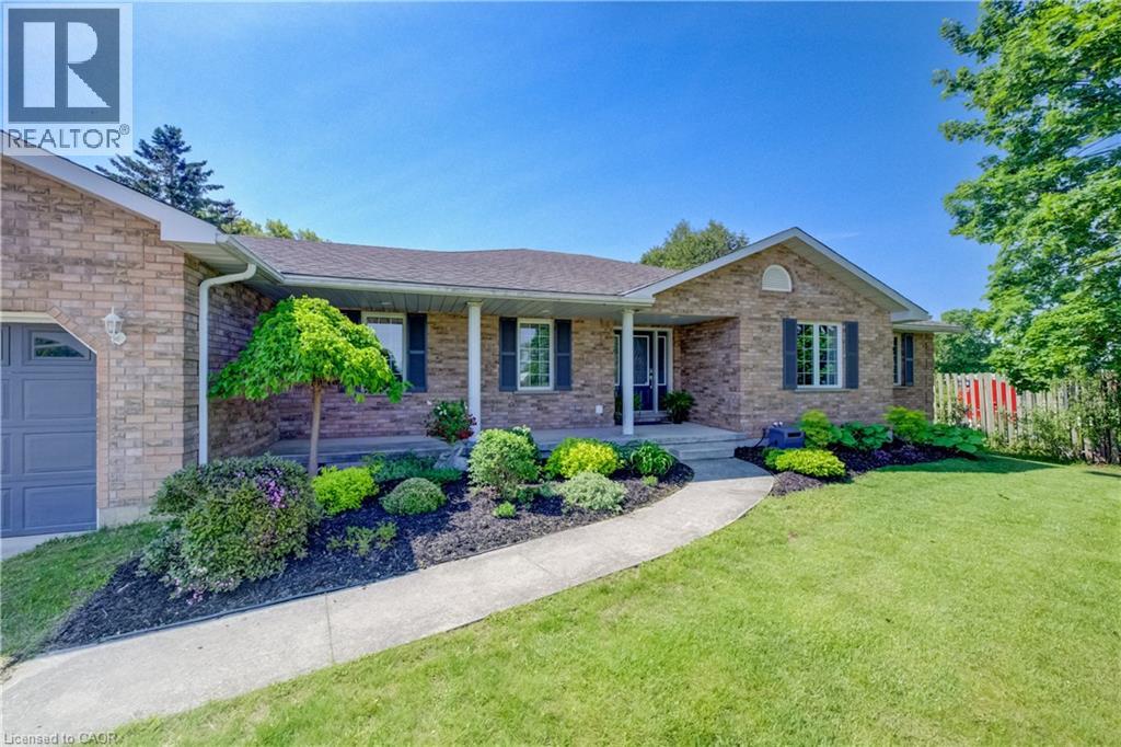 540 W Sligo Road W, Mount Forest, Ontario  N0G 2L1 - Photo 2 - 40836461