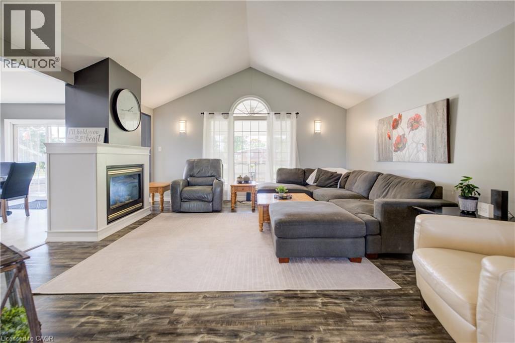 540 W Sligo Road W, Mount Forest, Ontario  N0G 2L1 - Photo 7 - 40836461