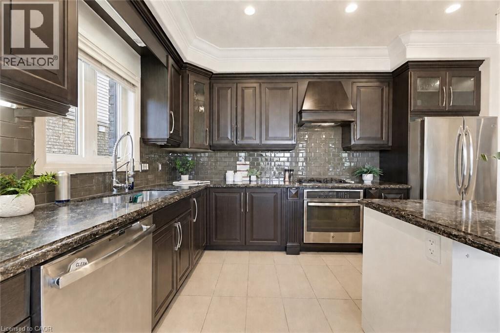 239 Buttonbush Street, Waterloo, Ontario  N2V 0B4 - Photo 7 - 40836542