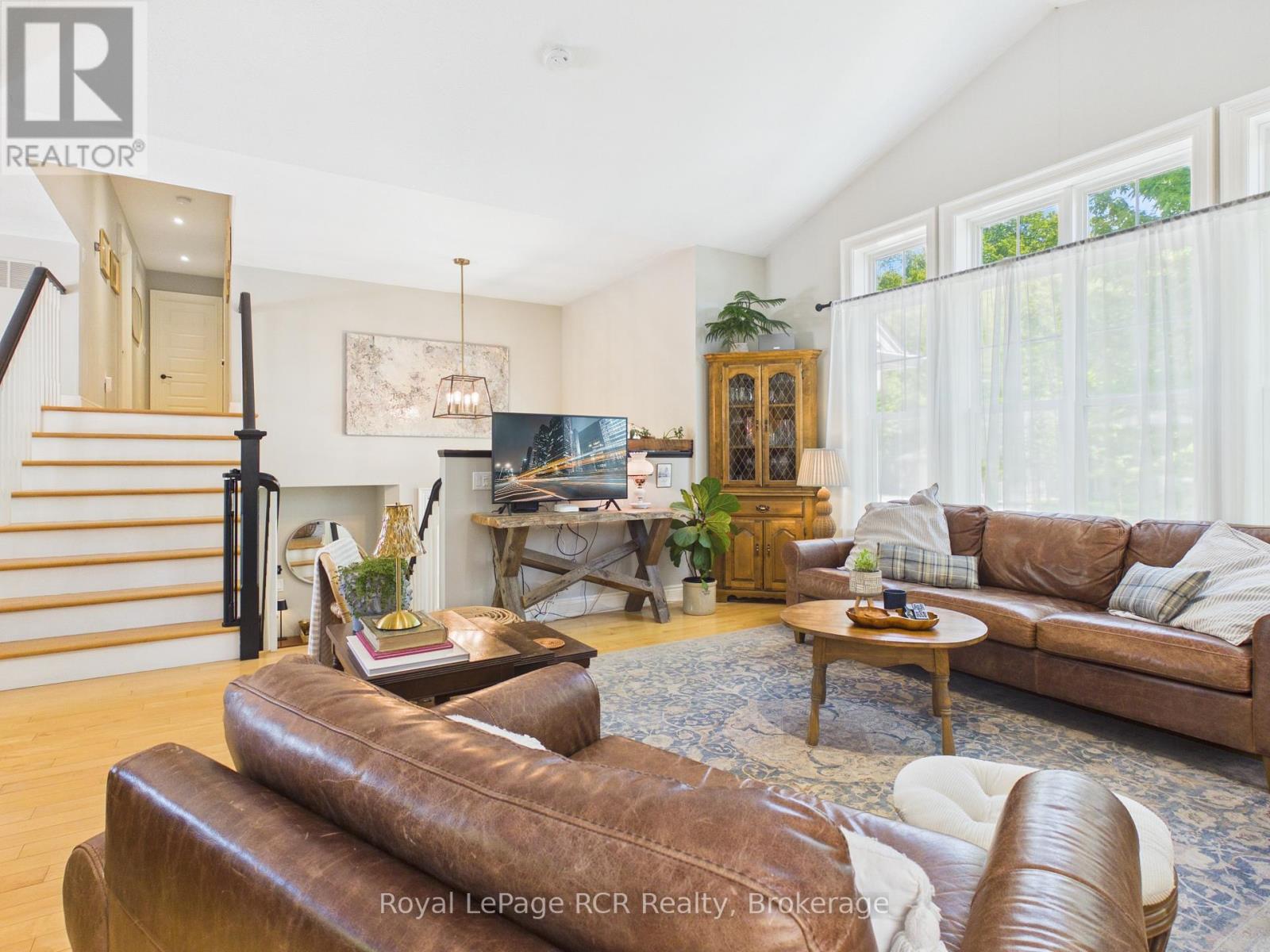350 Stickel Street, Saugeen Shores, Ontario  N0H 2C1 - Photo 10 - X13415008