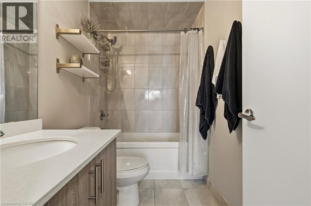 16 Markle Crescent Unit# 413, Hamilton, Ontario  L9G 0H4 - Photo 9 - 40837730