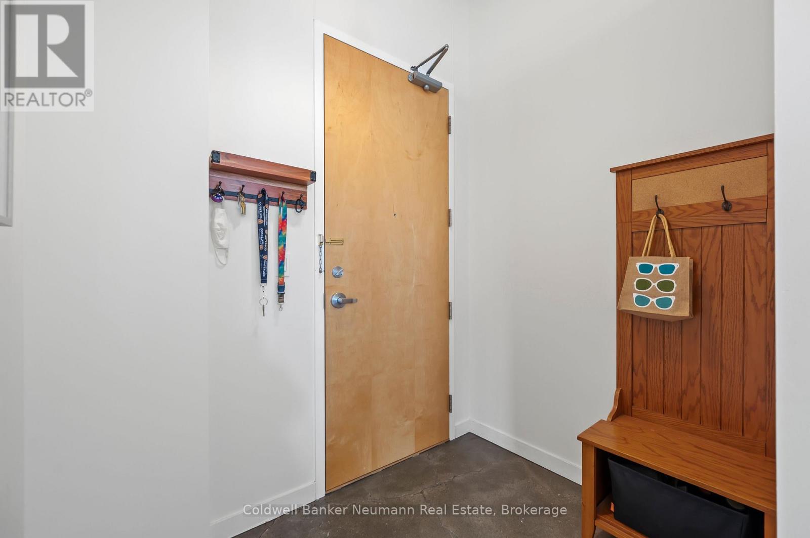 308 - 404 King Street W, Kitchener, Ontario  N2G 2L5 - Photo 3 - X13415374
