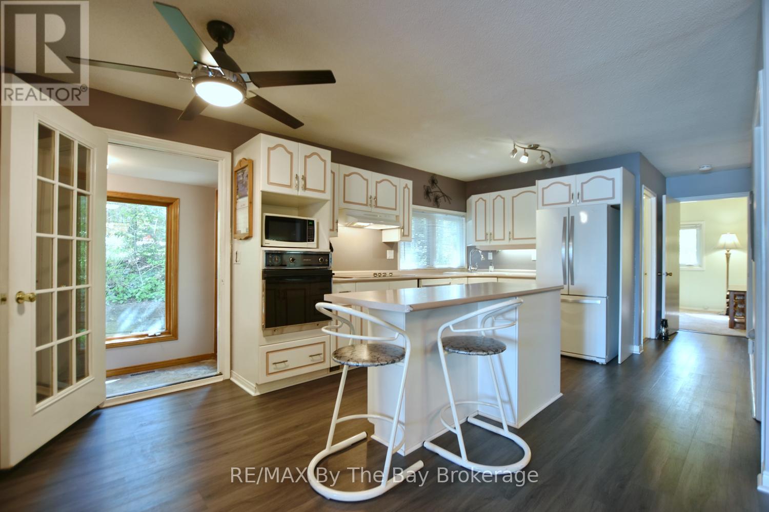 2284 South Orr Lake Road, Springwater, Ontario  L0L 1P0 - Photo 13 - S13415890