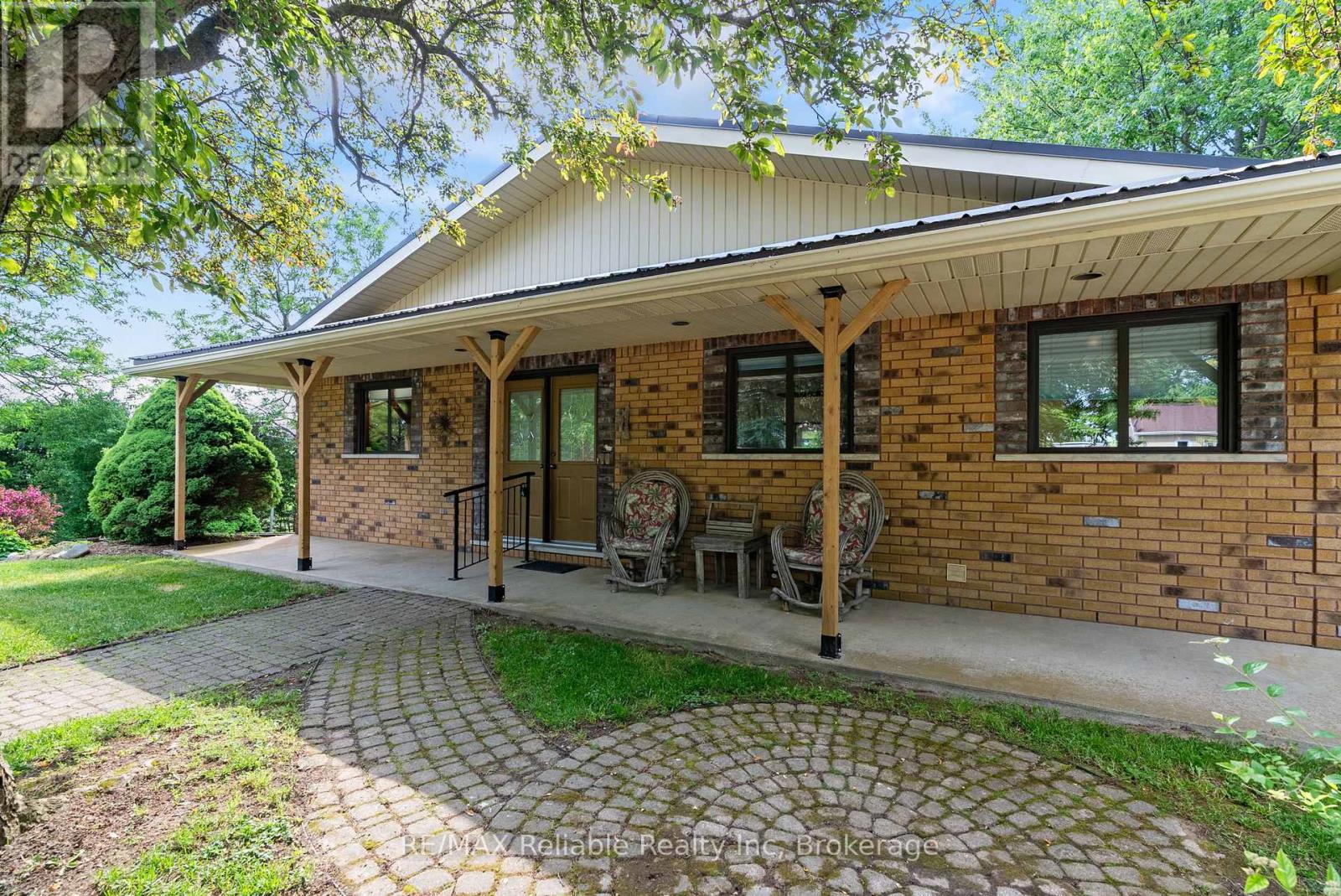 3396 Perth Road 130, Perth South, Ontario  N0K 1V0 - Photo 10 - X13415678