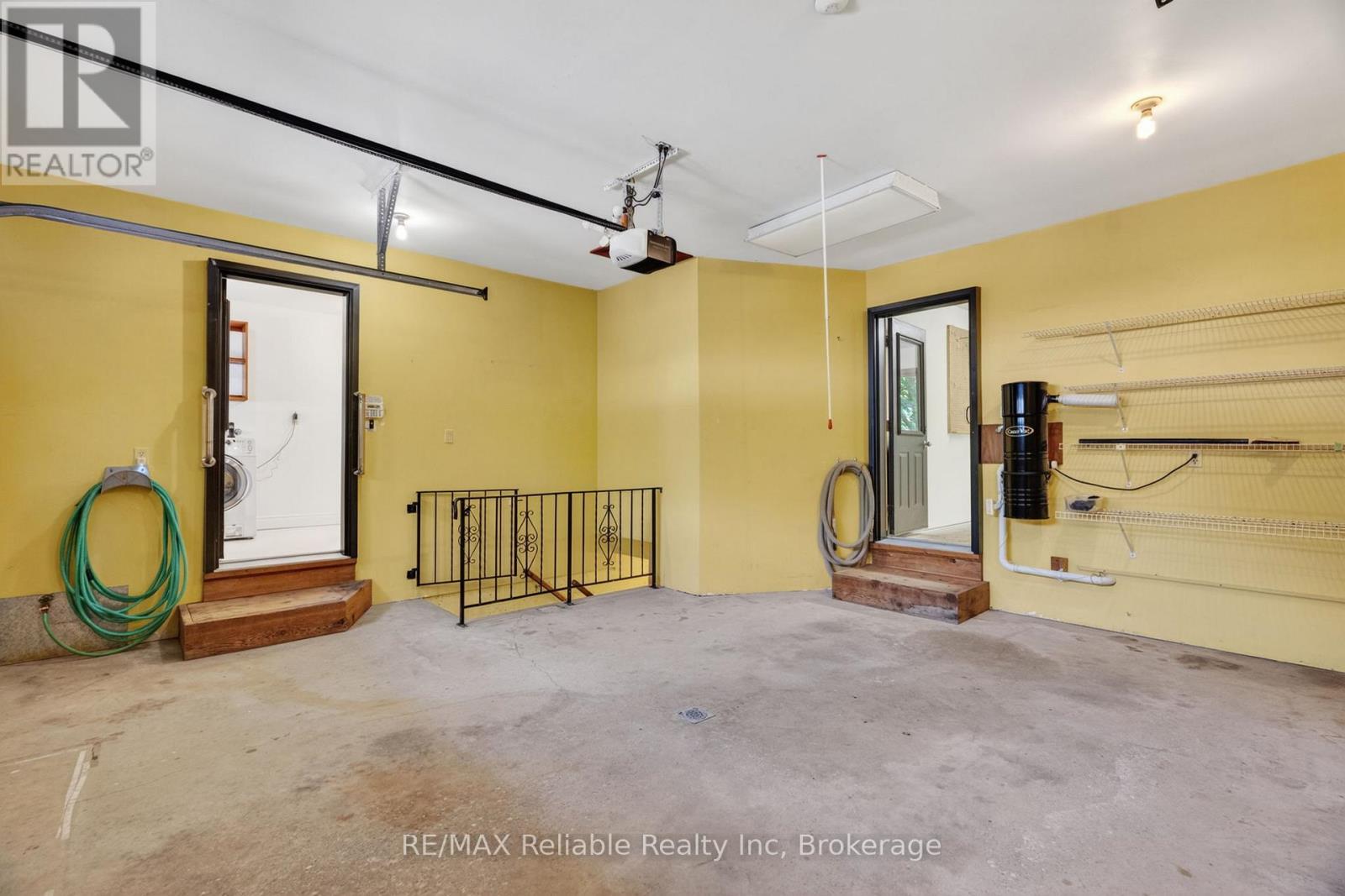 3396 Perth Road 130, Perth South, Ontario  N0K 1V0 - Photo 31 - X13415678