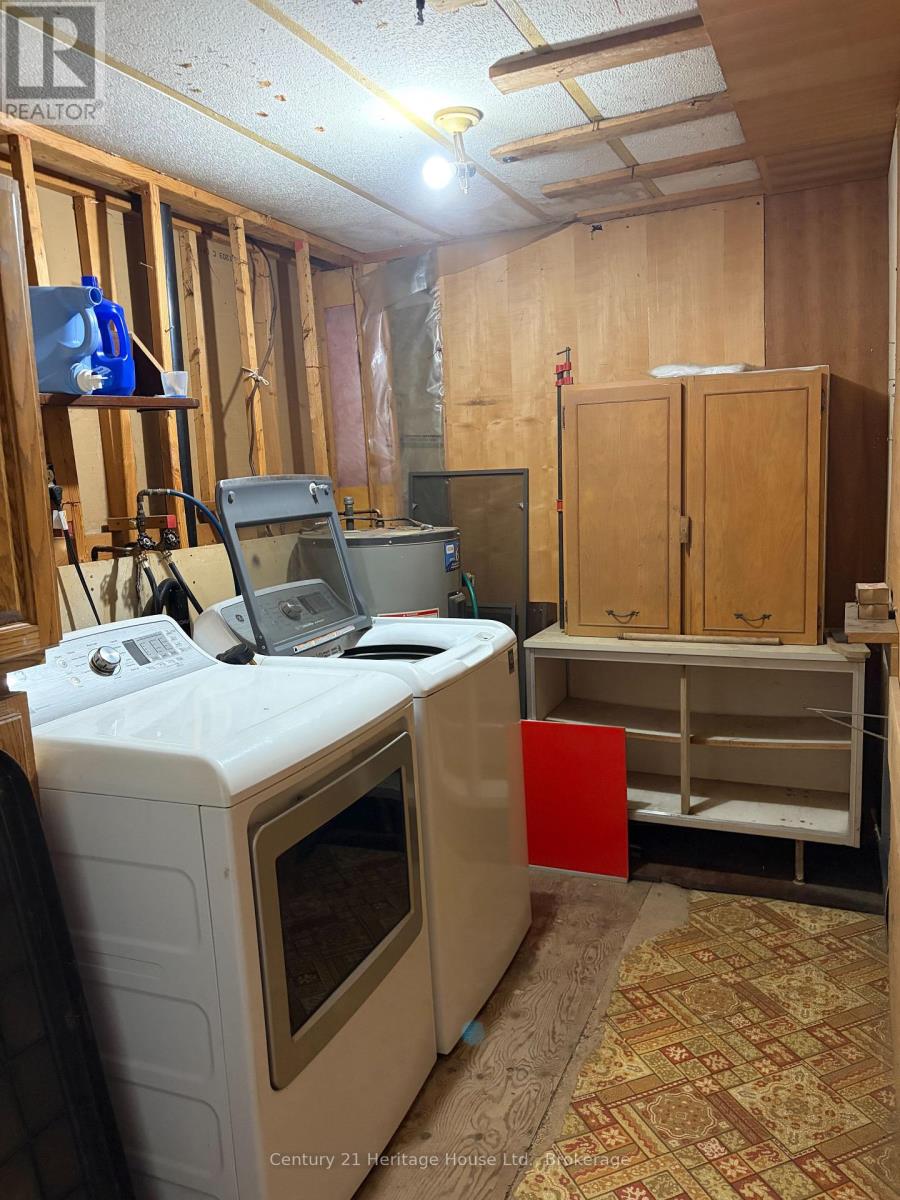 522241 Concession 12, West Grey, Ontario  N0G 1S0 - Photo 12 - X13415738